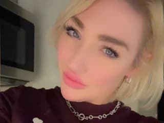 WebCAM of CameronCums