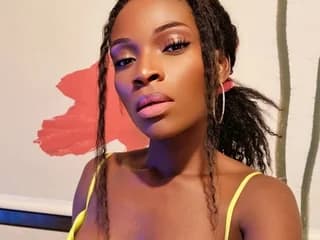 WebCAM of SoleilCouchant25