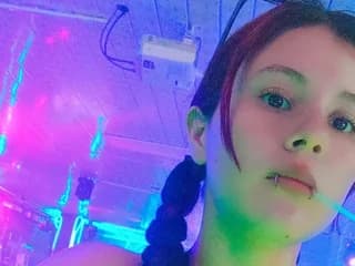 amyynalovercm WebCAM 