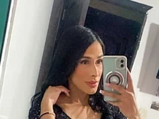 WebCAM of latin_donnahazel