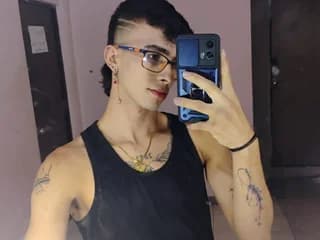 WebCAM of mariana_hot22