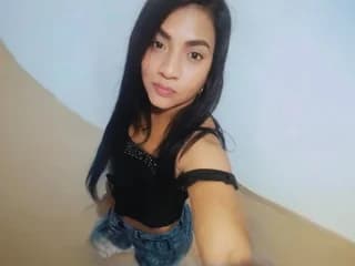 WebCAM of monicanightt