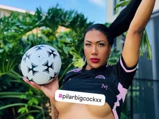 pilarbigcockxx WebCAM 